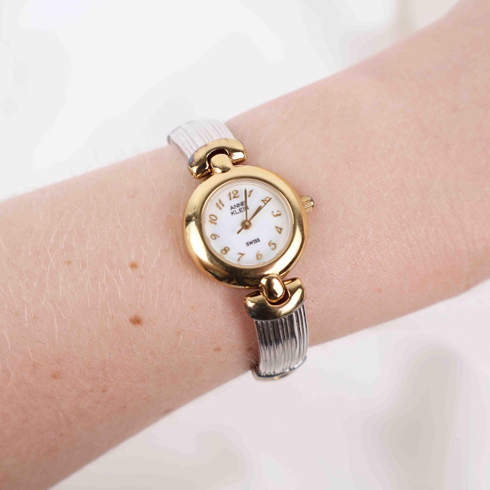 Vintage Anne Klein Round Face Watch – Two Tone Bracelet (Working Battery)