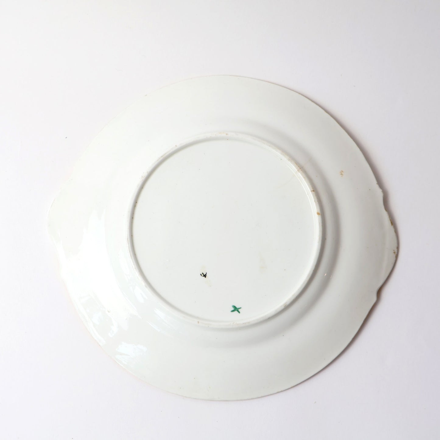 Antique Classic Flower Decorative Plate