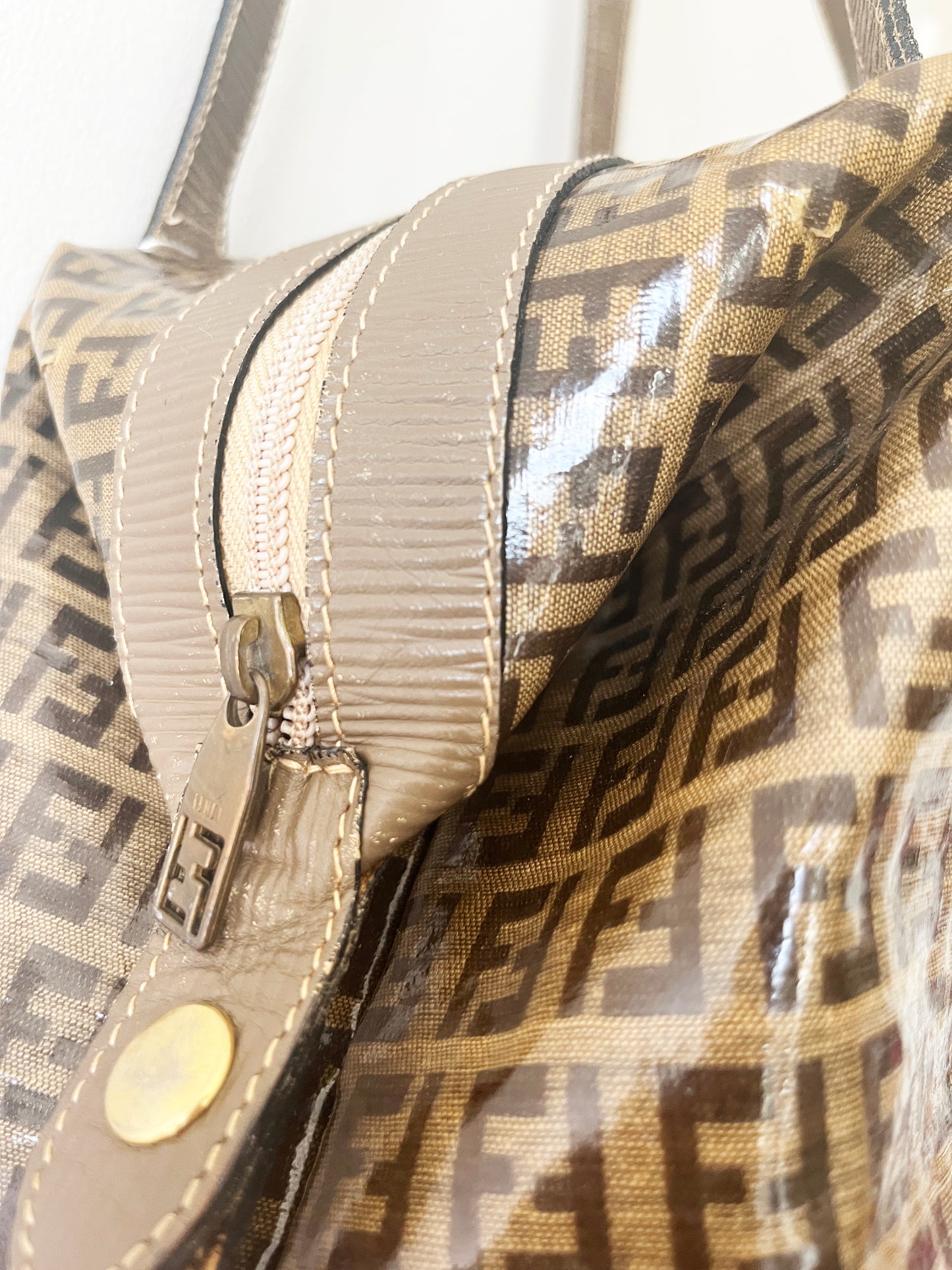 Vintage FENDI Logo Classic Handbag