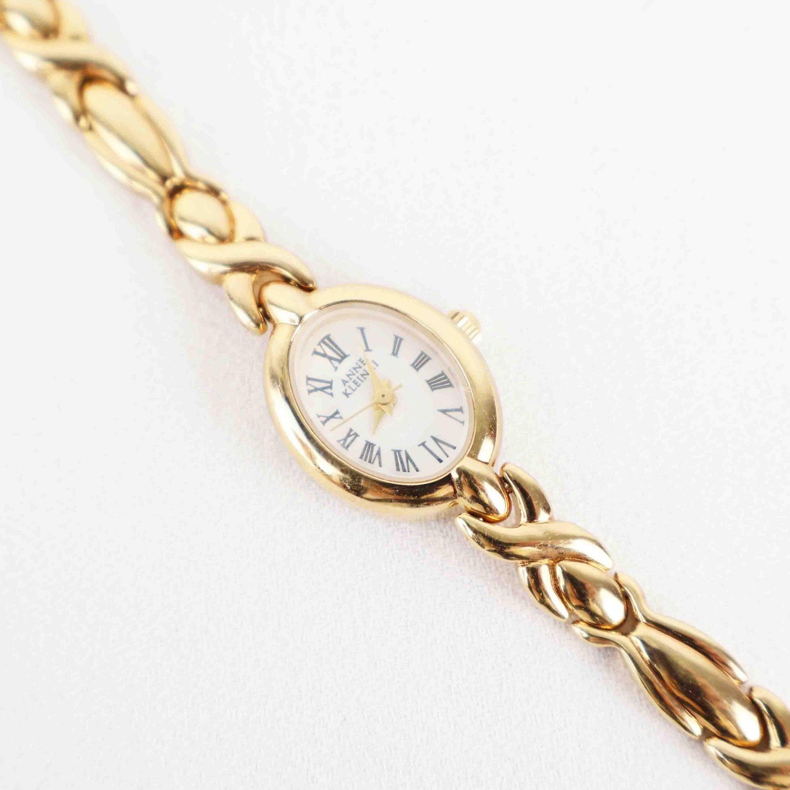 Gold – Eclectic Inventory