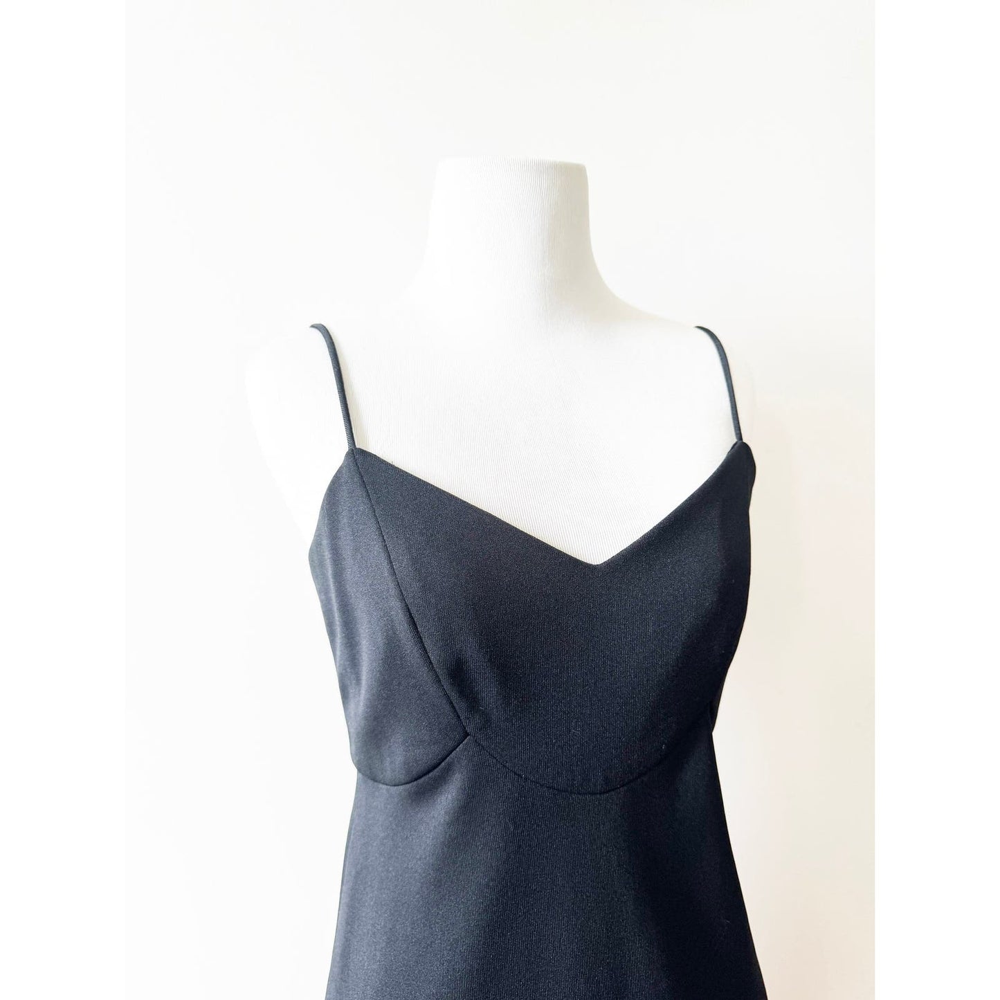 Y2k ANNA SUI Classic Black Dress with Flower Cut Details | Size 2