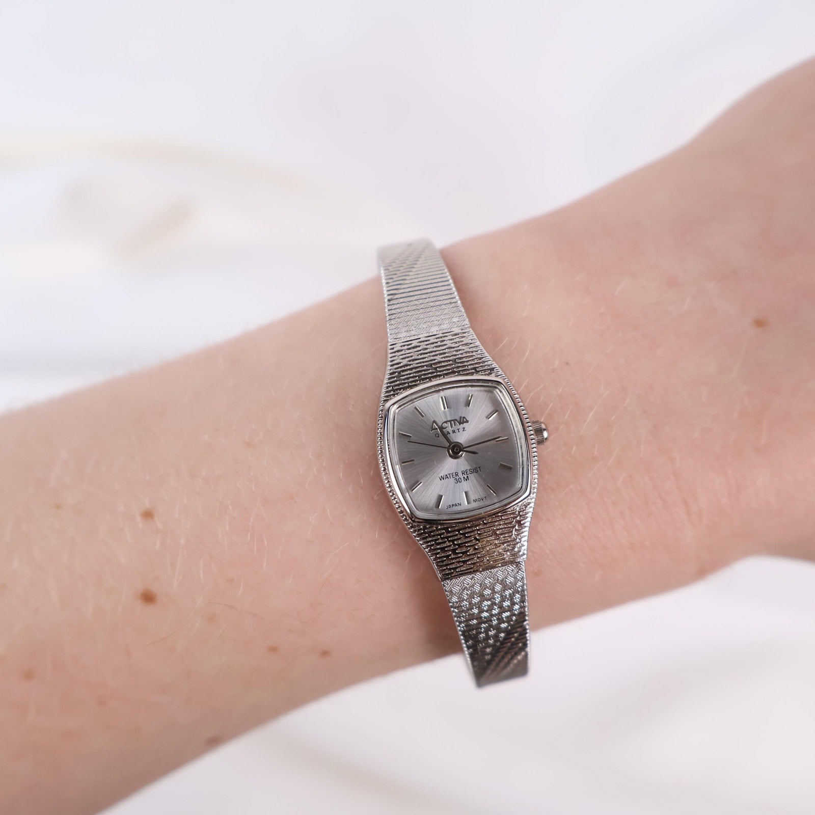 Vintage Activa Silver Tone Quartz Watch