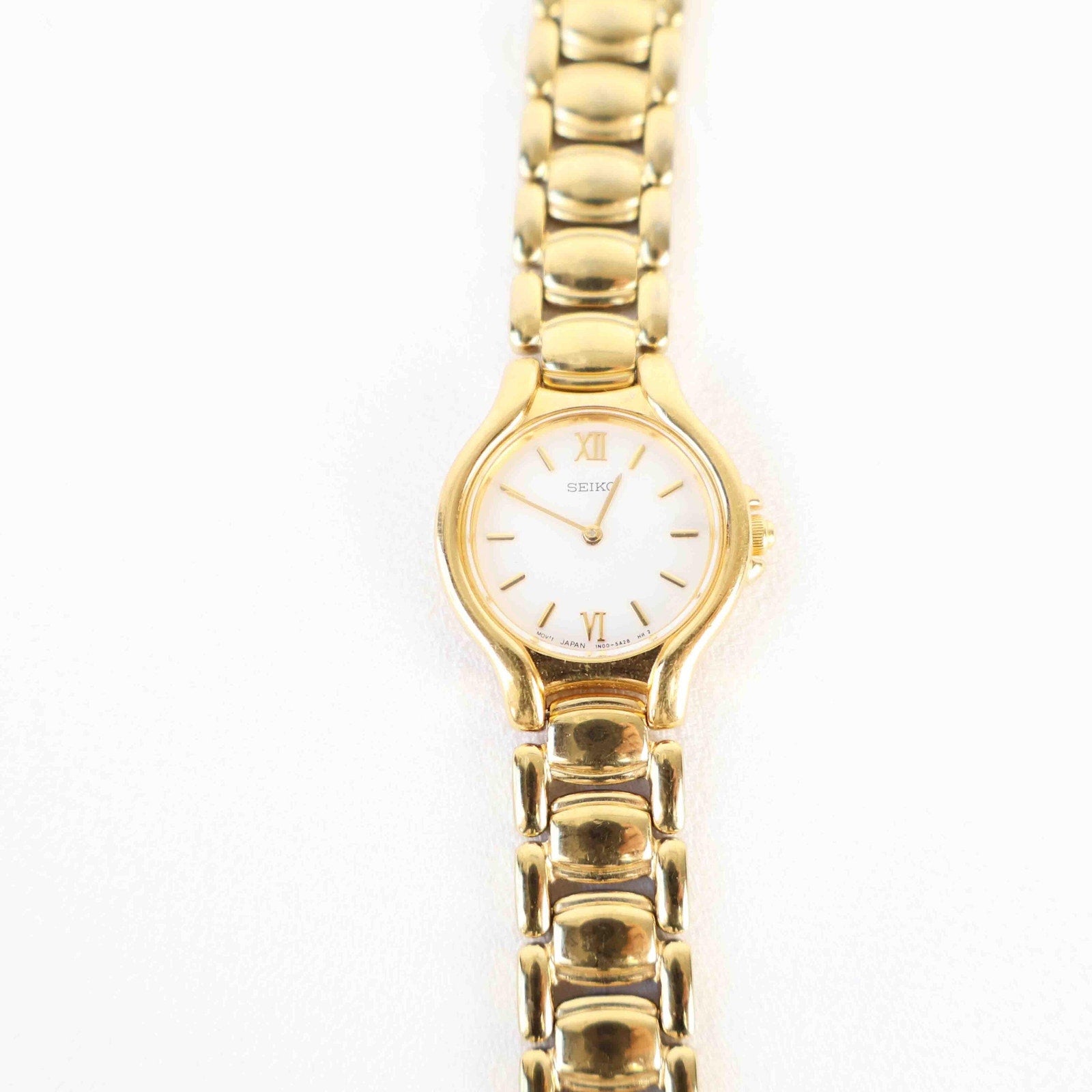 Vintage Seiko Round Face Watch – Gold Tone Bracelet (Working Battery)