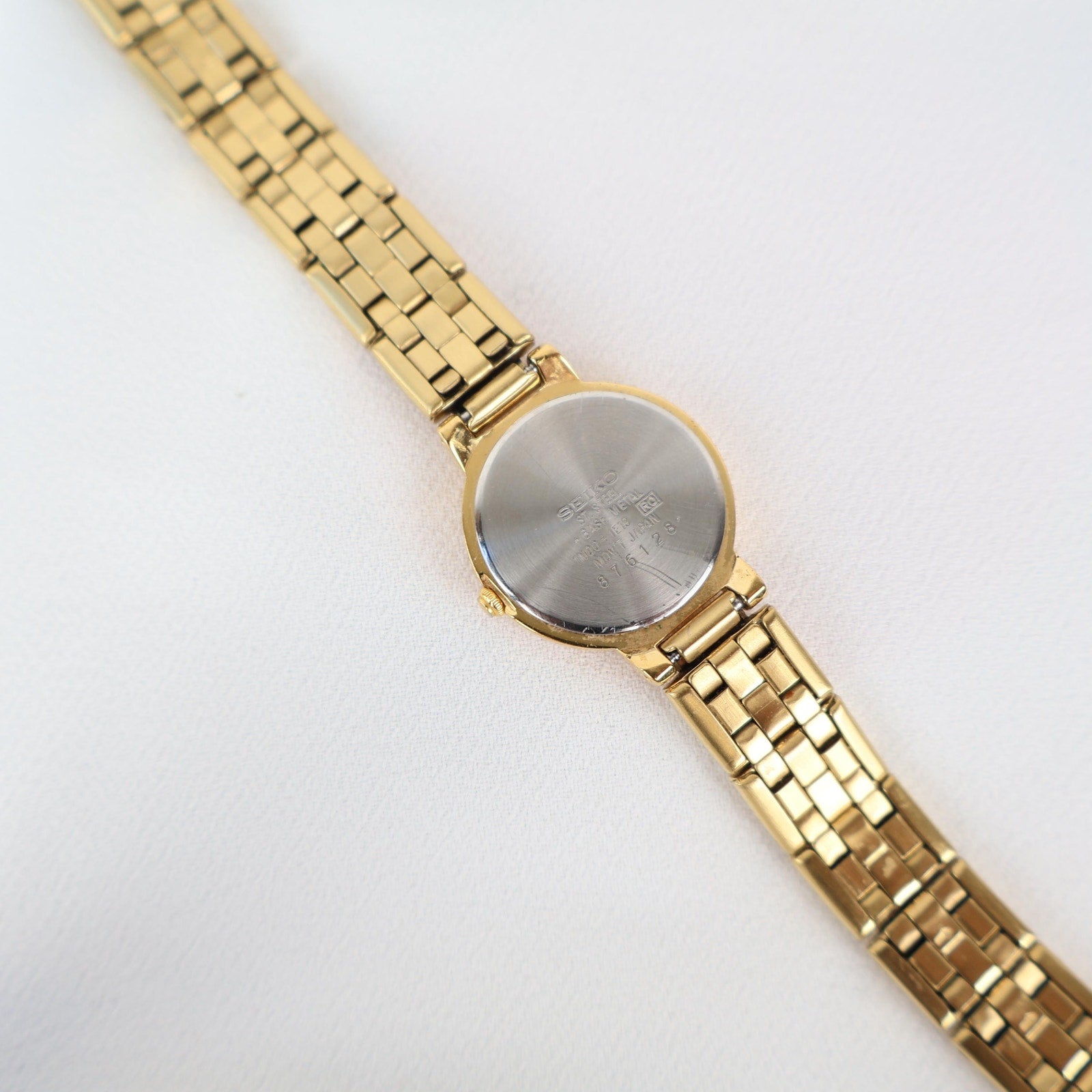 Stunning Vintage Gold Seiko Watch With a Black Round Face