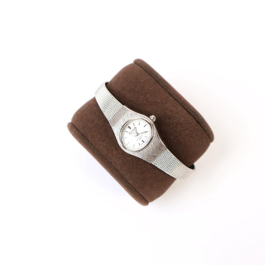 Vintage Silver Watch with White Round Face | ACTIVA