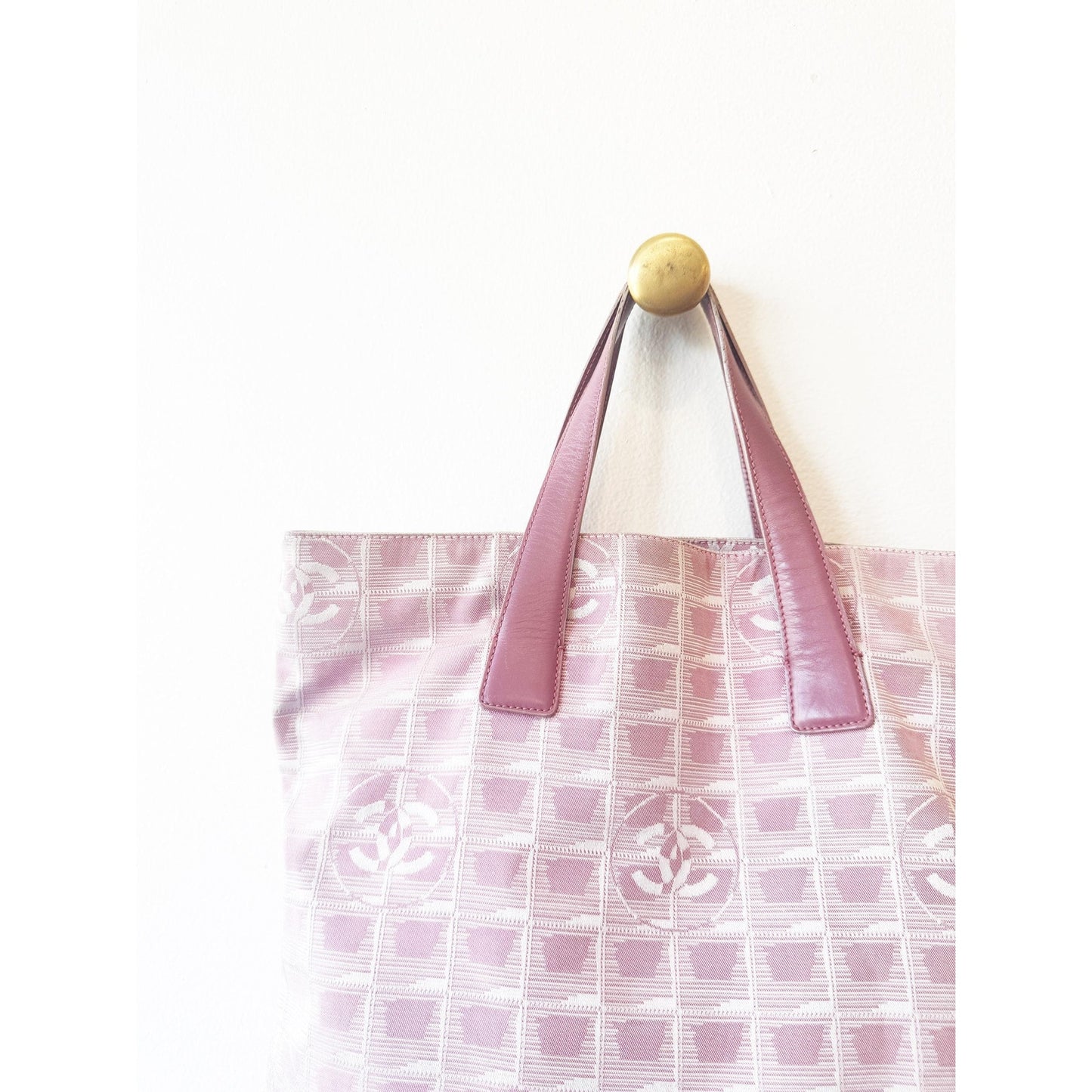 Vintage Pink Chanel Logo Bag