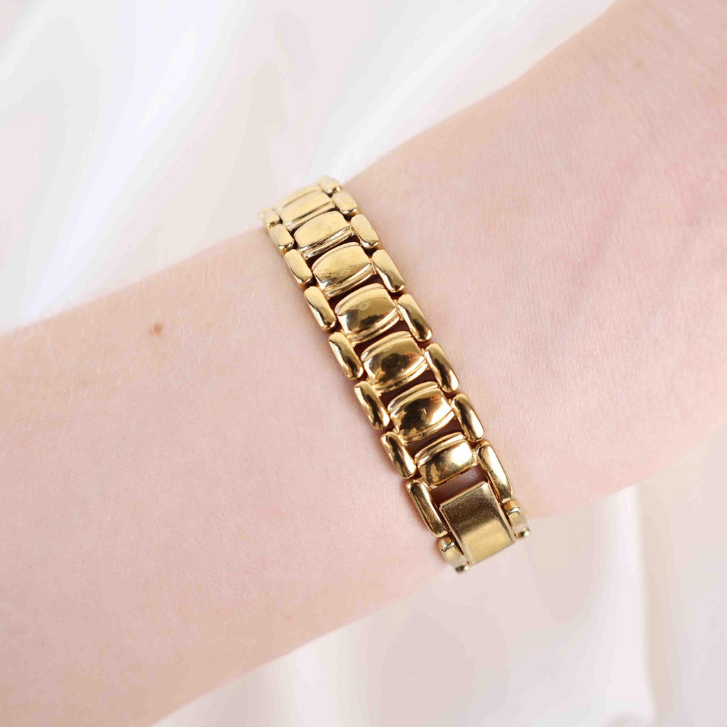 Vintage Seiko Round Face Watch – Gold Tone Bracelet (Working Battery)