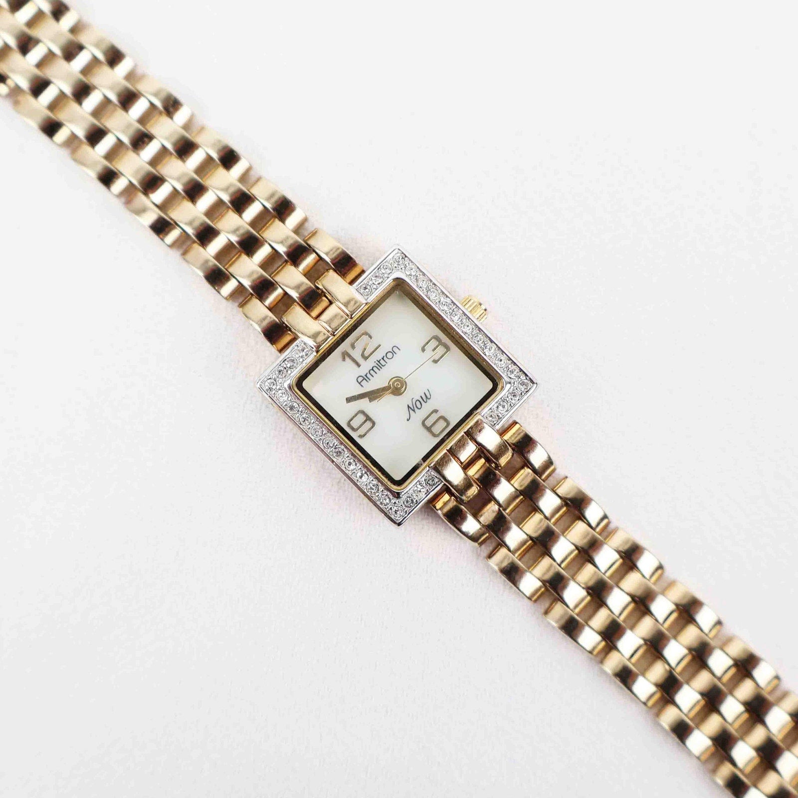 Vintage Armitron Square Face Watch – Gold Tone Bracelet (Working Battery)