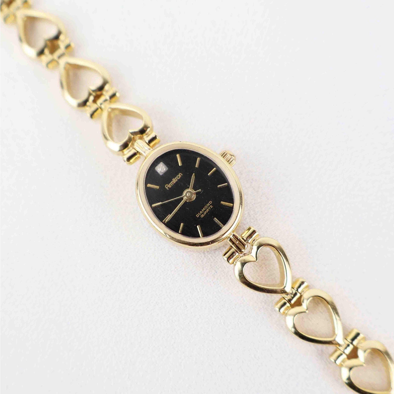 Vintage Armitron Oval Face Watch – Gold Tone Heart Bracelet (Working Battery)