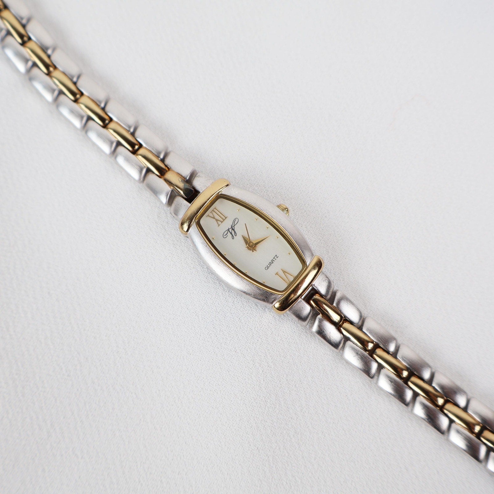 Vintage Two Tone Worthington Watch with a Rectangle/ Oval Face