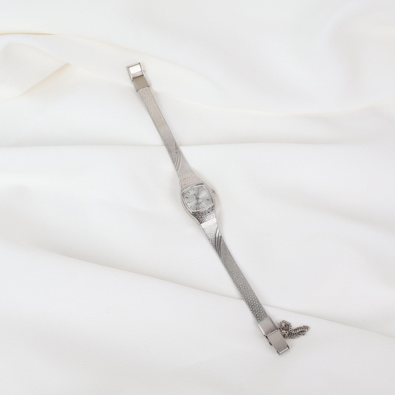 Vintage Activa Silver Tone Quartz Watch