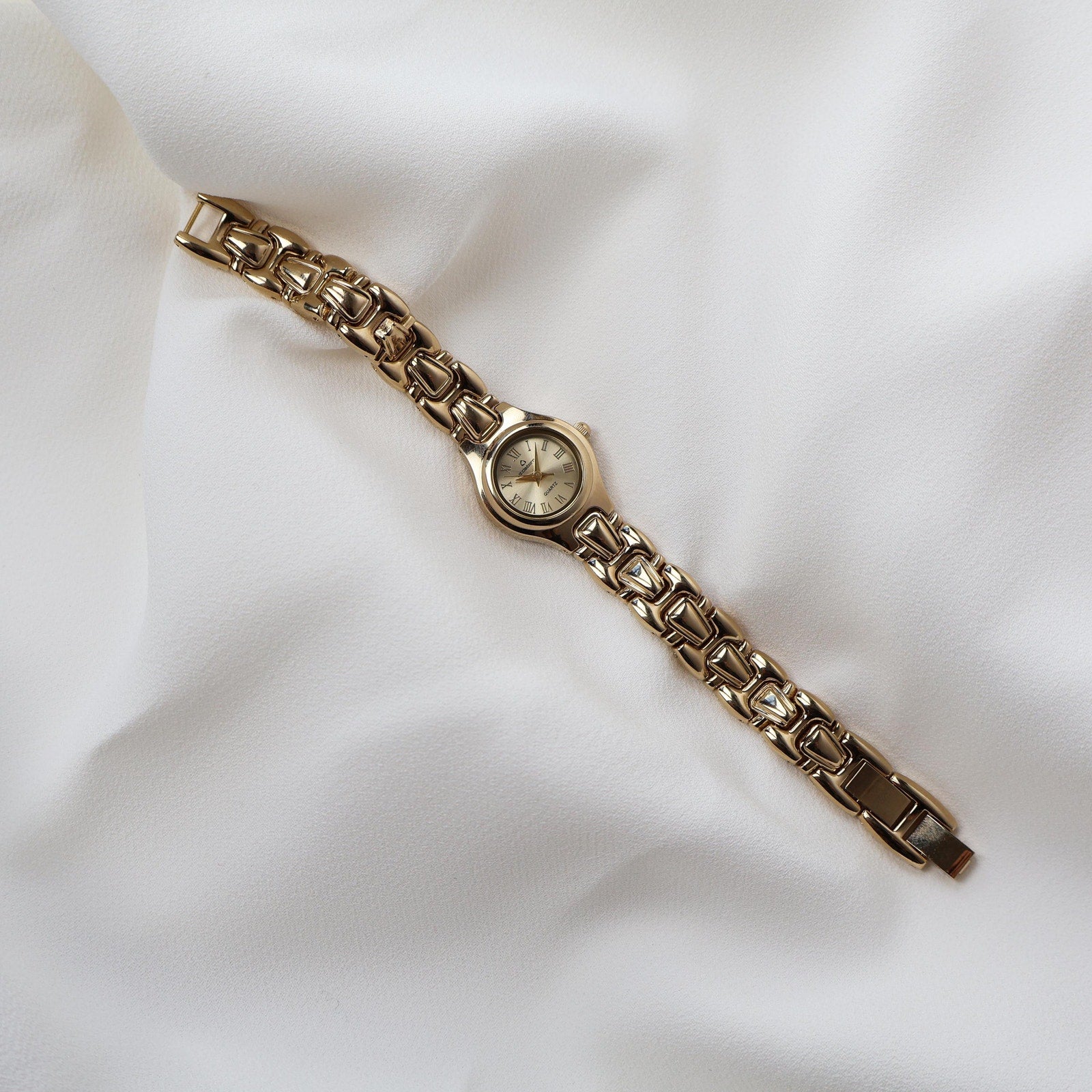Vintage Gold Liz Claiborne Watch