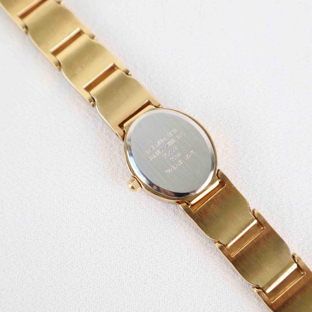 Vintage Armitron Oval Face Watch – Gold Tone Bracelet (Working Battery)