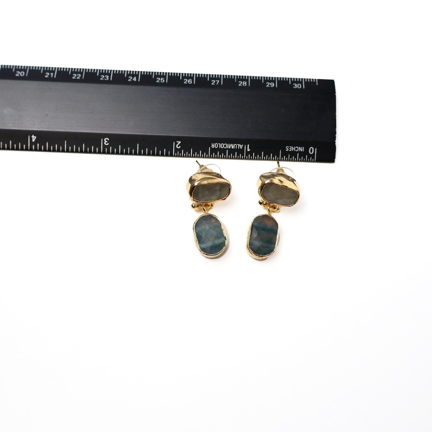 Eclectic Inventory Gold Toned Natural Stone Drop Earrings | Quartz Style