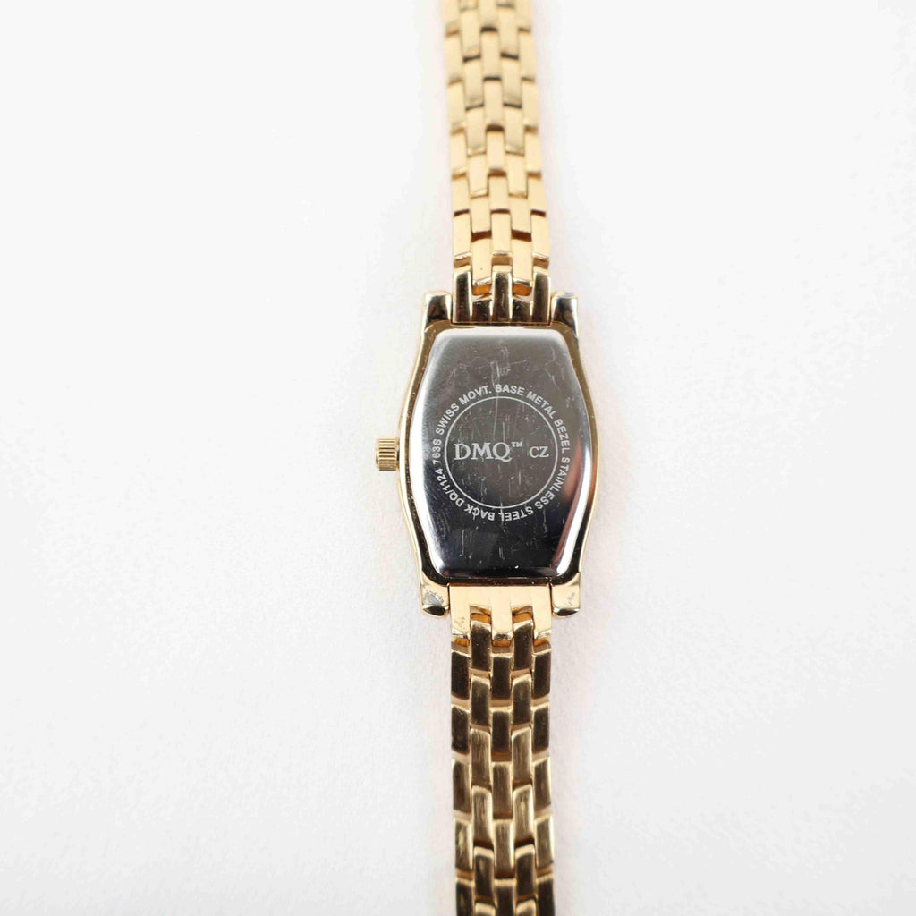 Vintage DMQ Oval Face Watch – Gold Tone Bracelet (Working Battery)