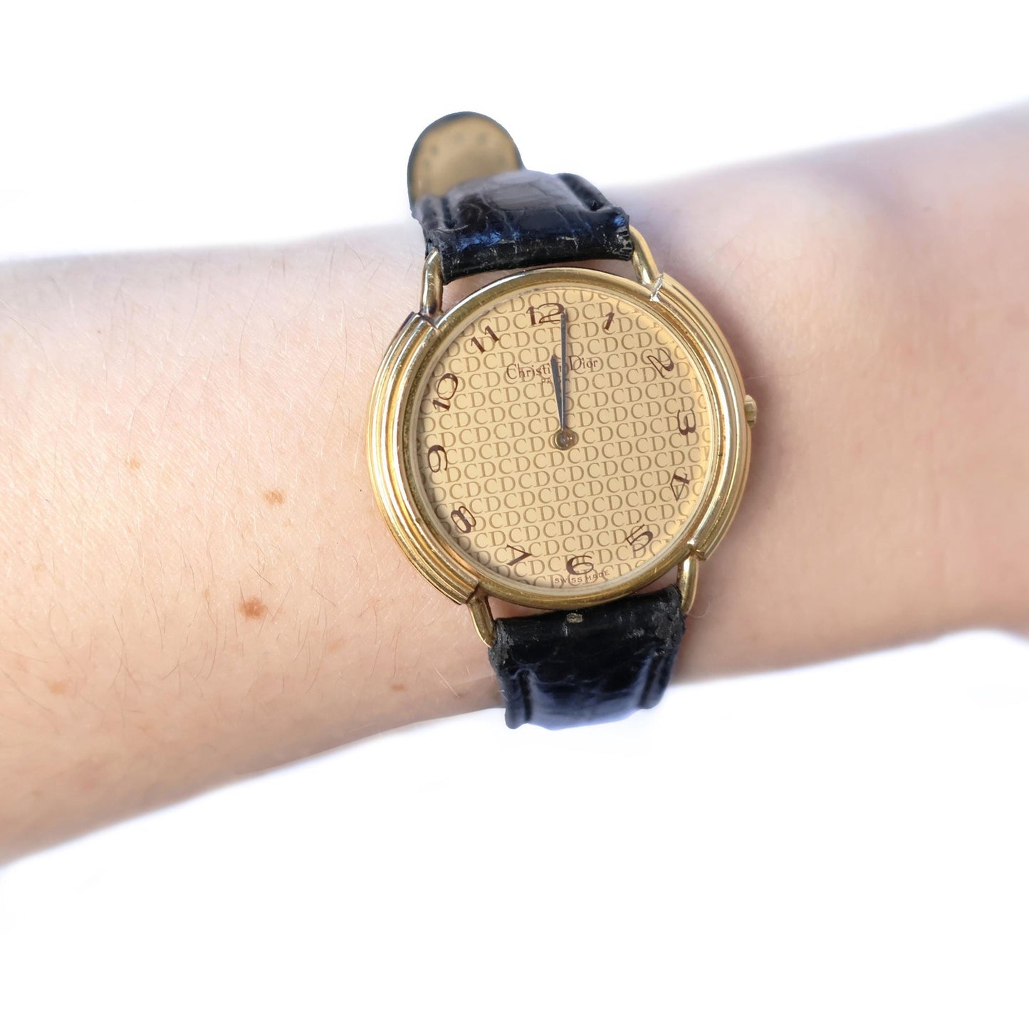 Vintage CD Logo Gold Circle Face Watch with Leather Band | Christian Dior
