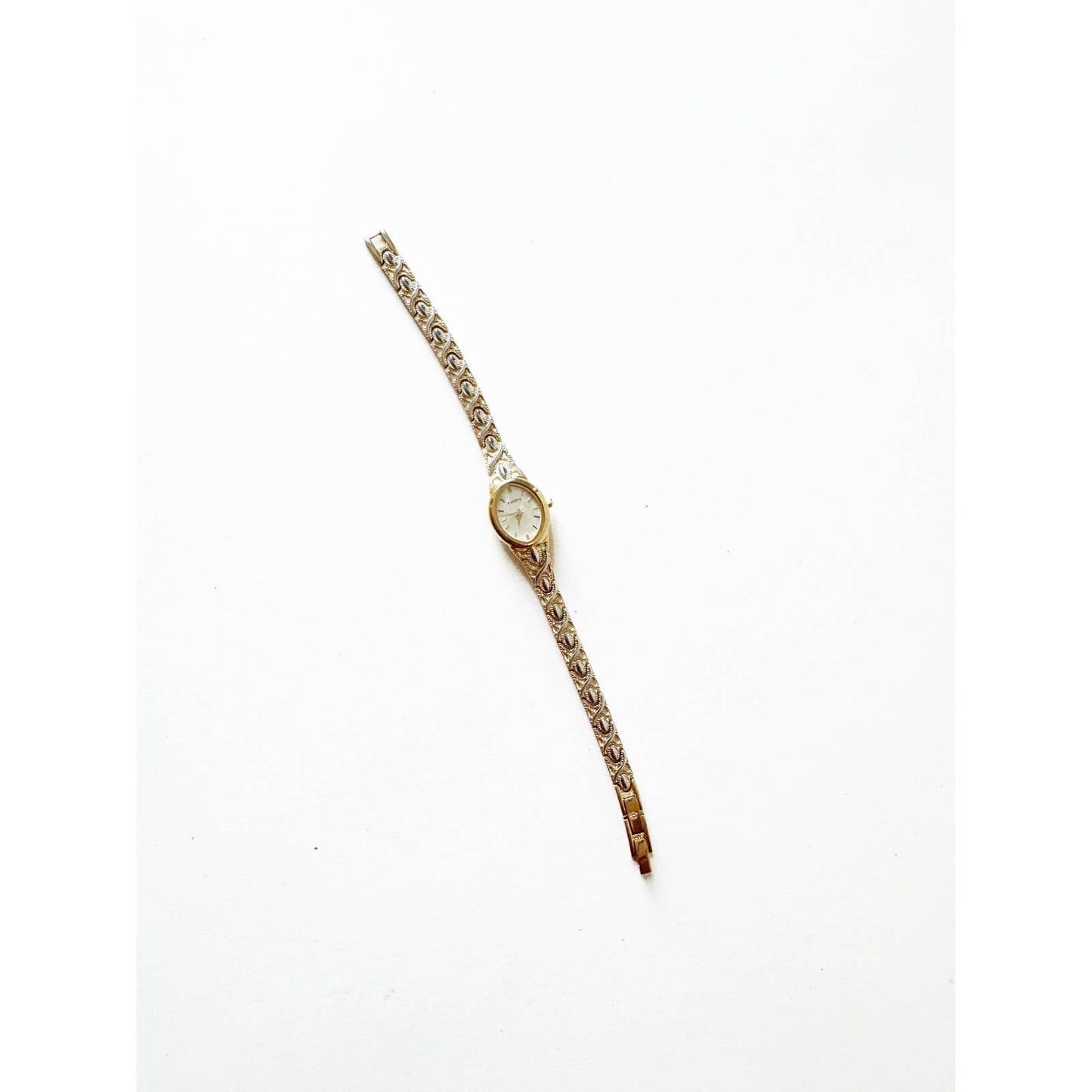 Vintage Gold Watch w/ Band Detail | Elgin