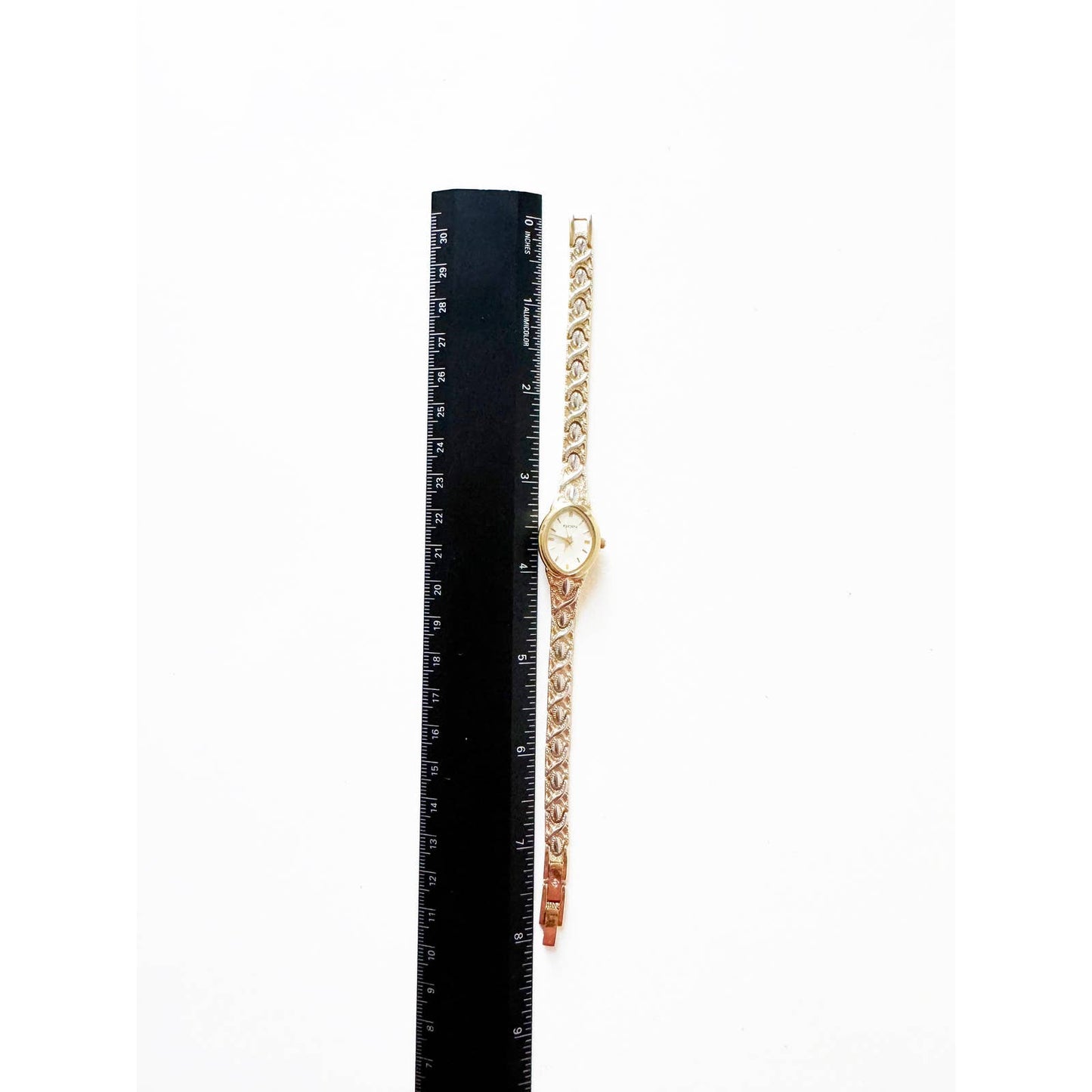 Vintage Gold Watch w/ Band Detail | Elgin