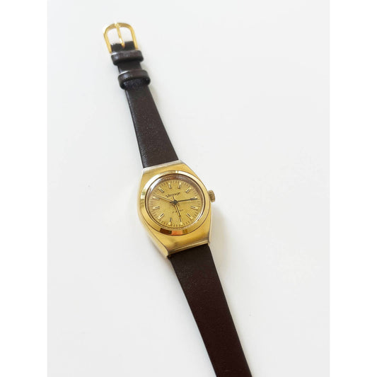 Vintage Leather Vantage Watch with Gold Details | Manual Wide with New Leather Band