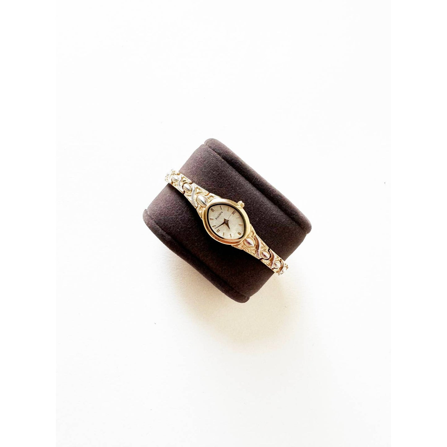 Vintage Gold Watch w/ Band Detail | Elgin