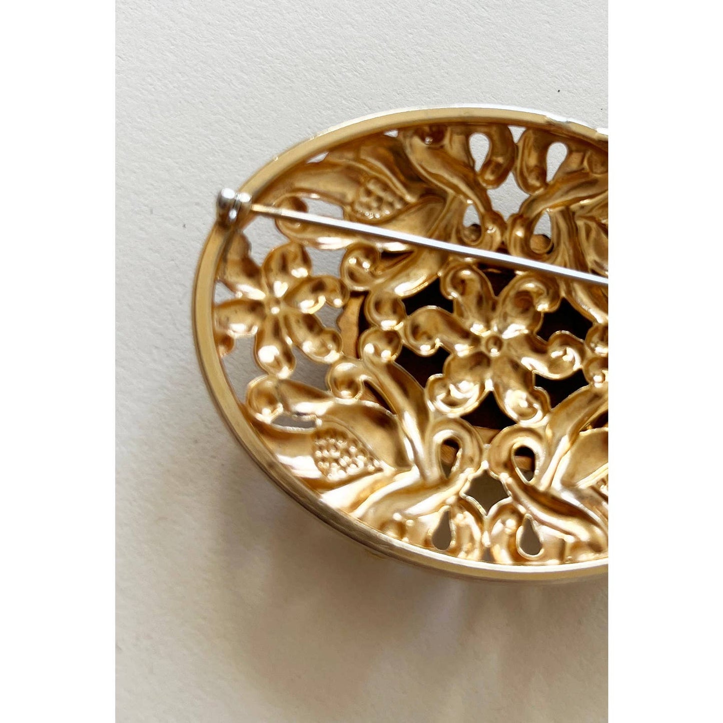 Vintage Large Orange Goldstone Classic Brooch | 90s Gold Jewelry