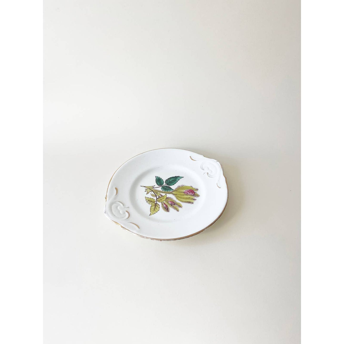 Antique Classic Flower Decorative Plate