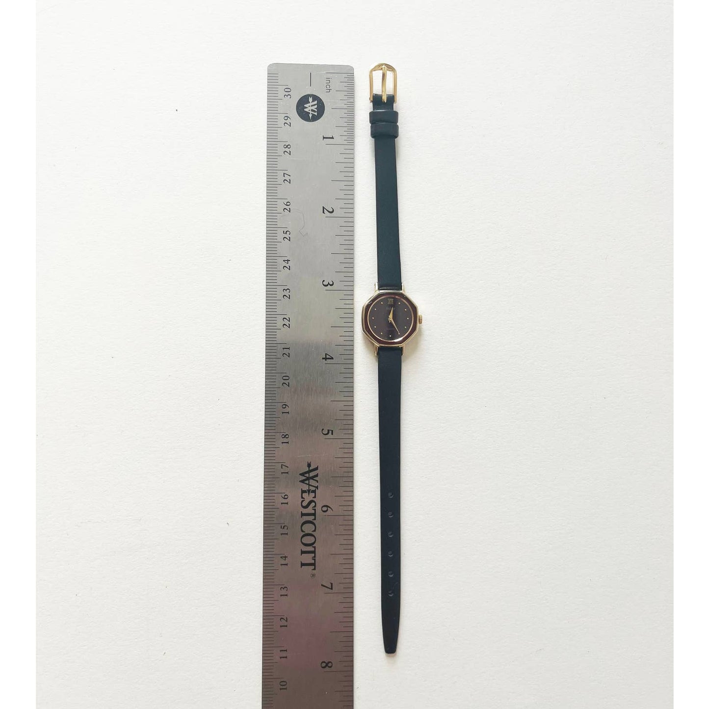 Vintage Maroon Leather Pulsar Watch with Gold