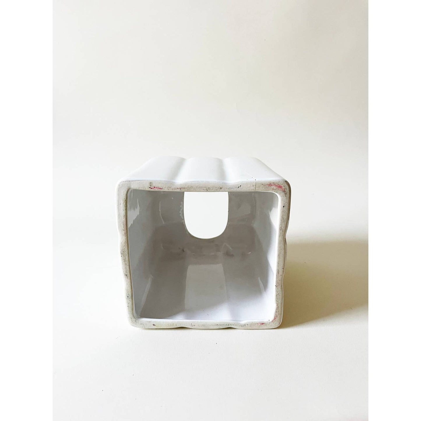 White Iridescent Ceramic Tissue Paper Cover
