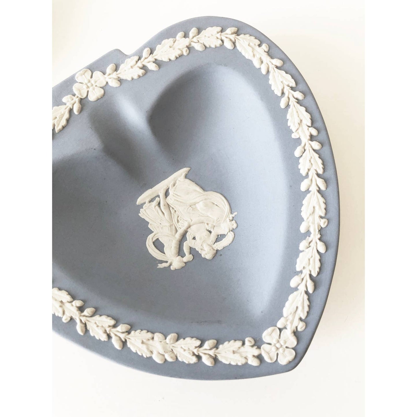 Pair of Vintage Wedgewood Blue Jasperware Club Clover and Heart
