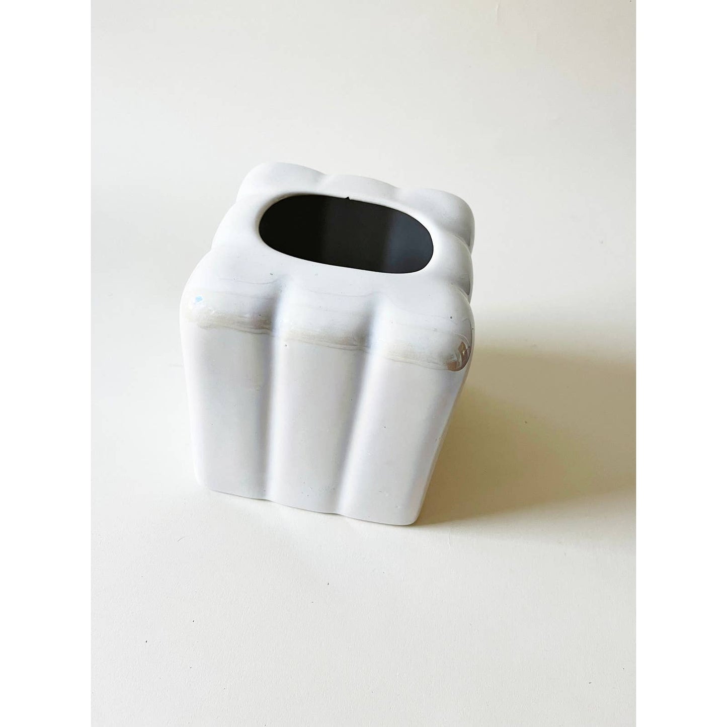 White Iridescent Ceramic Tissue Paper Cover