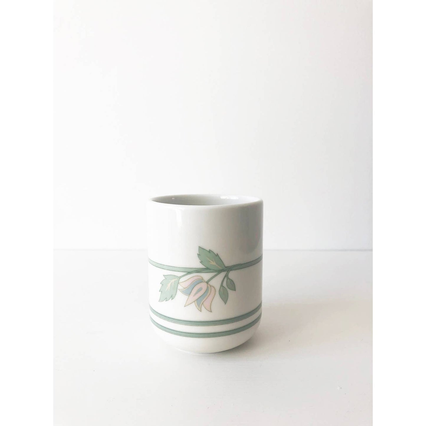 Modernist 80s Floral Ceramic Tooth Brush Holder