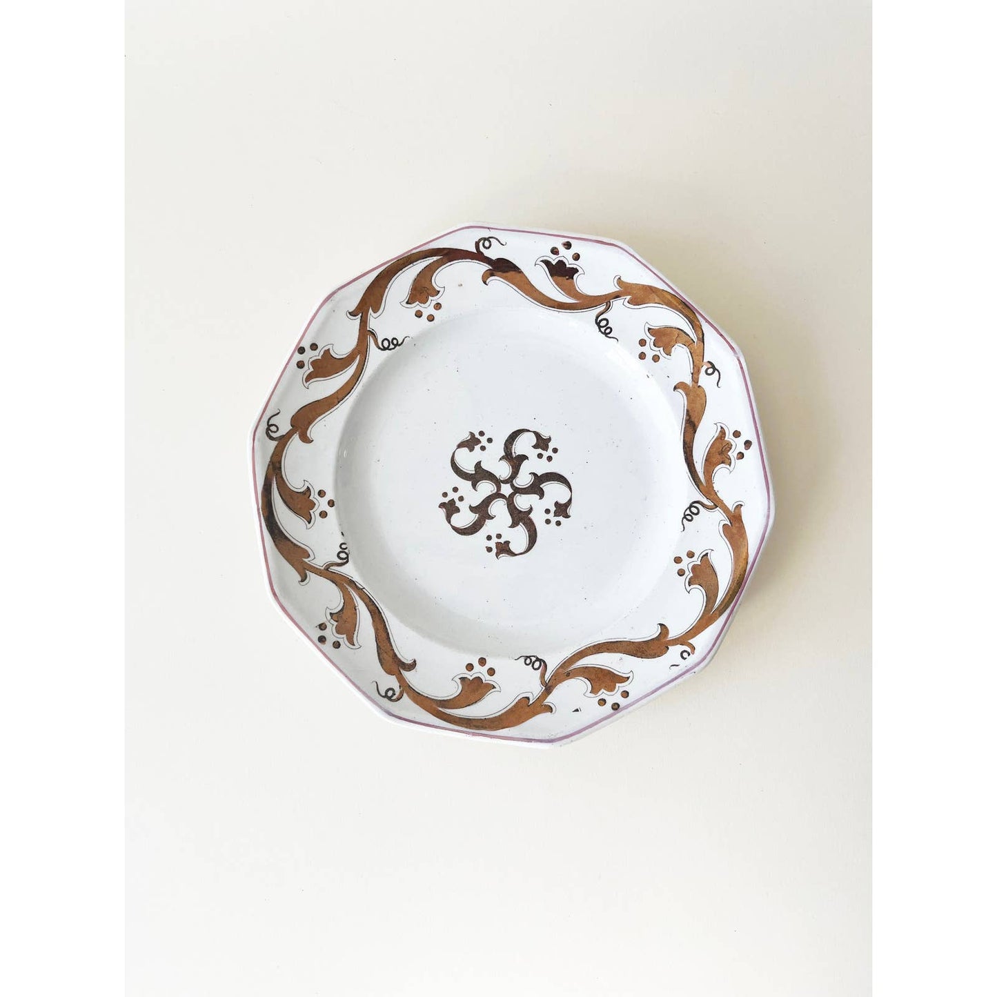 Antique Classic Decorative Plate