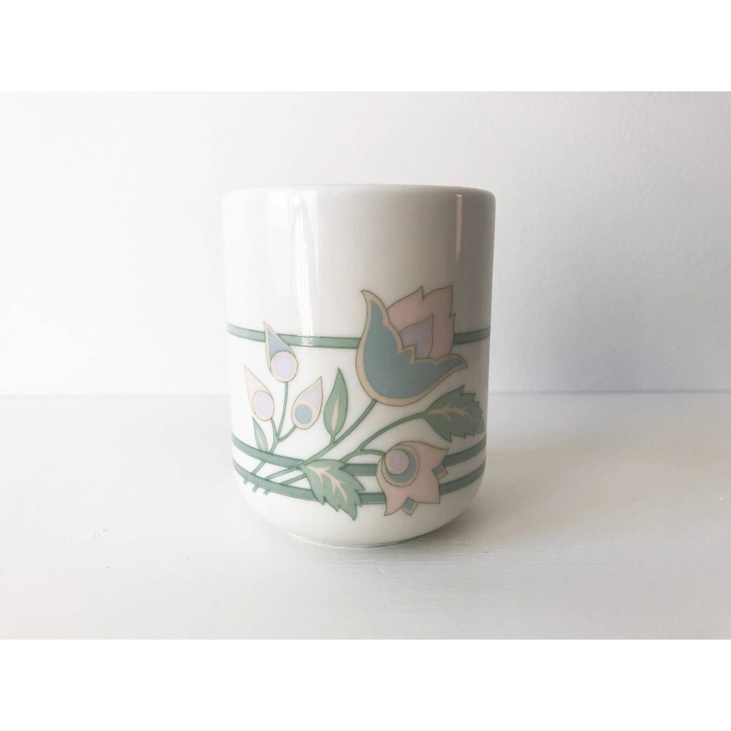 Modernist 80s Floral Ceramic Tooth Brush Holder