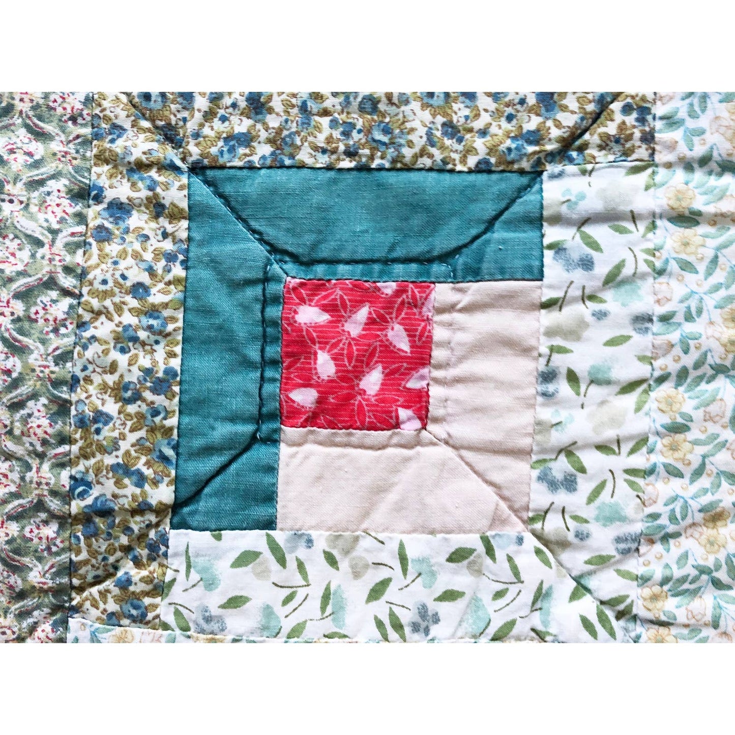 Vintage Floral Queen Quilt w/ Red and Green Details