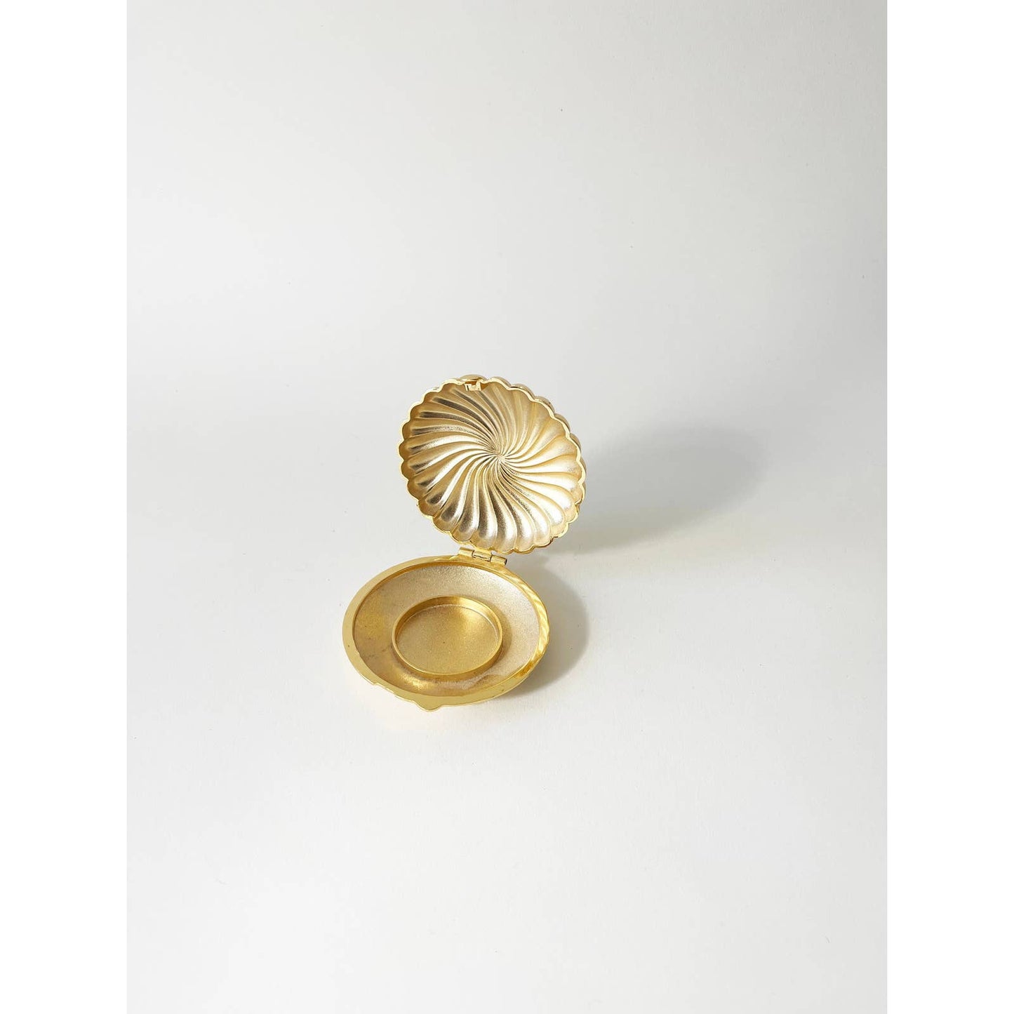 Vintage Brass Shell Ring Box
