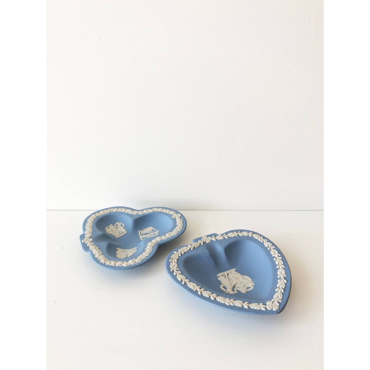 Pair of Vintage Wedgewood Blue Jasperware Club Clover and Heart