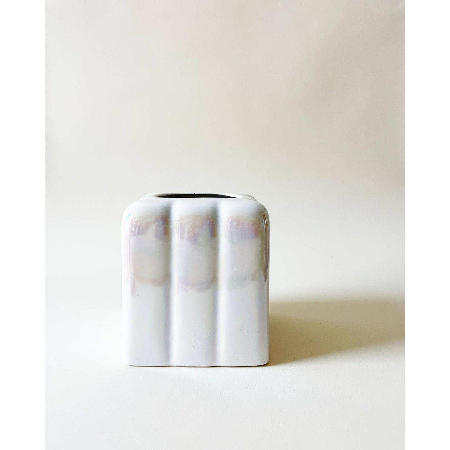 White Iridescent Ceramic Tissue Paper Cover