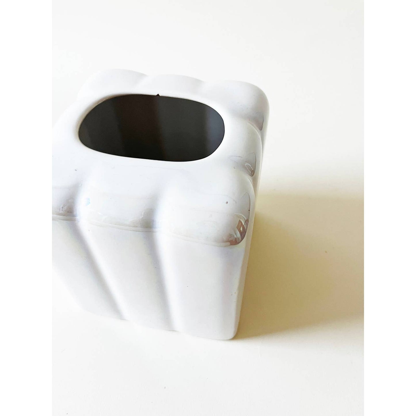 White Iridescent Ceramic Tissue Paper Cover