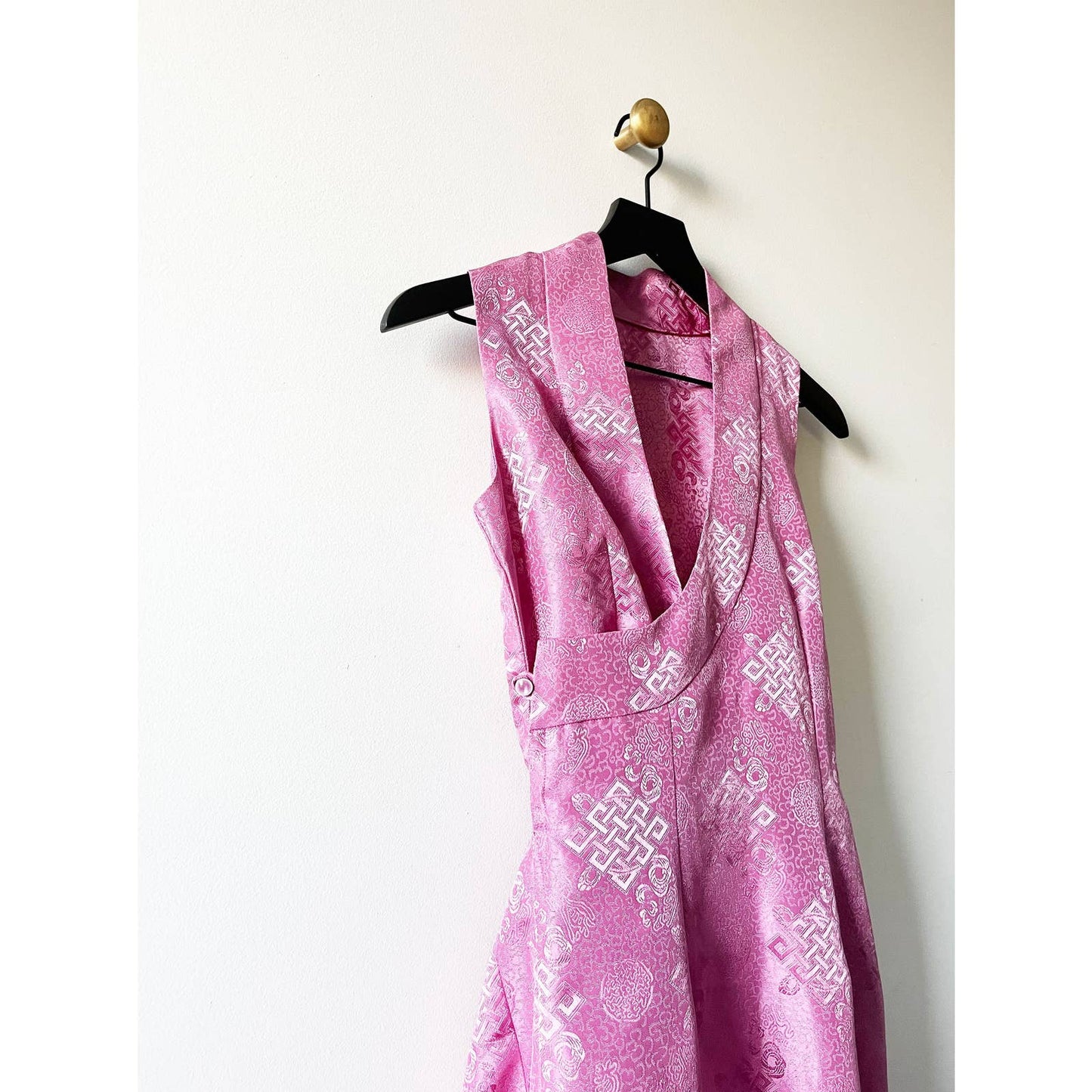 Long Vintage Pink Dress With Asian Details