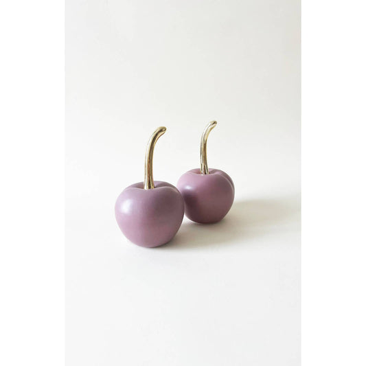 Vintage Cherry Shelf Decor
